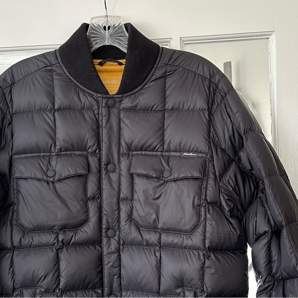EUC Eddie Bauer Puffer Jacket - Size Small - Picture 3 of 5